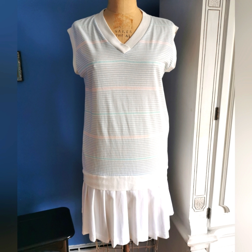 Vintage sport dress